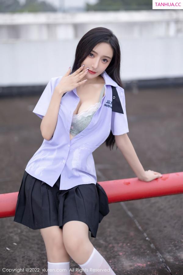 王馨瑶  [XiuRen]高清写真图 2022.04.02 No.4819 王馨瑶yanni第33张图片